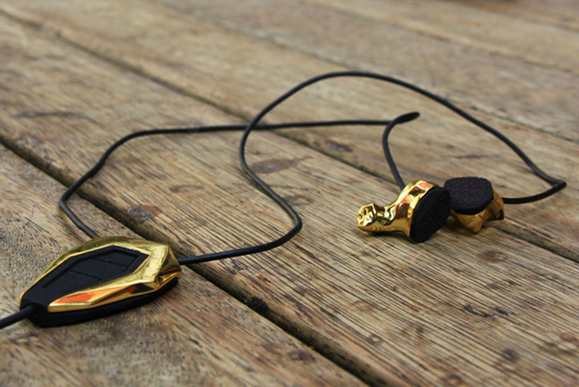 accord 3D printed earphones by julian goulding