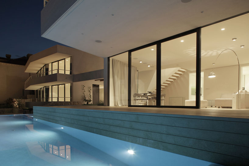 3LHD architects: house U on the dalmation coast
