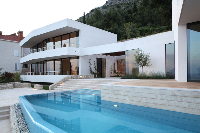 3LHD architects: house U on the dalmation coast