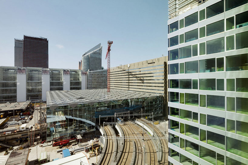 wiel arets completes the AvB tower in the hague