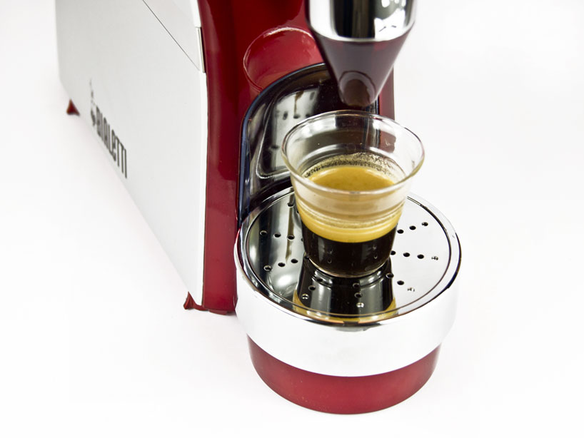 bialetti pod coffee machine by design group