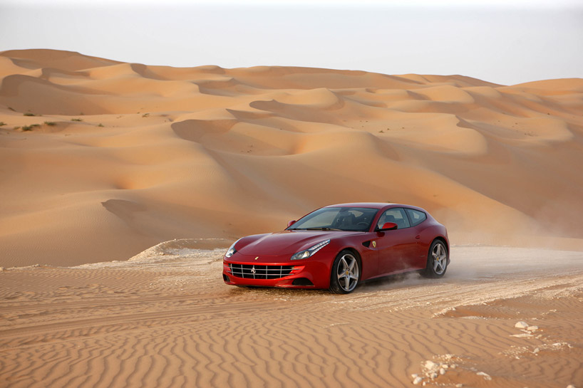 the ferrari FF: a V12 four seater with four-wheel drive 