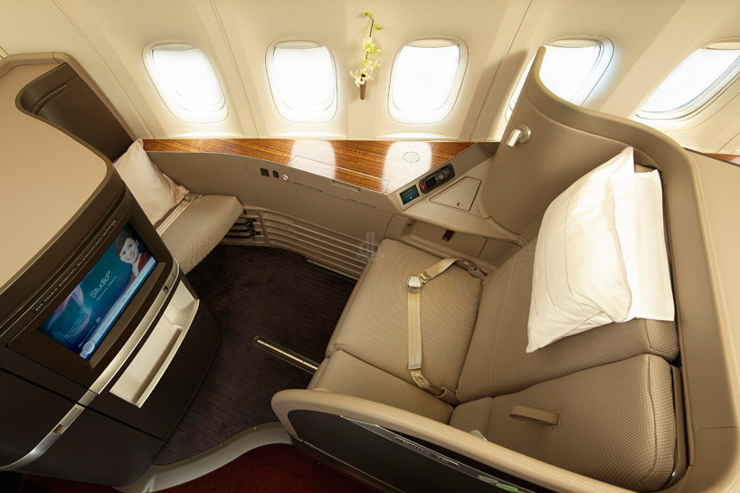 cathay pacific luxury first class cabin by foster + partners