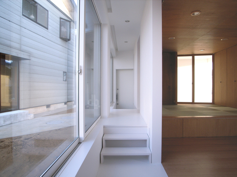 HYAD architects build home in world's snowiest region