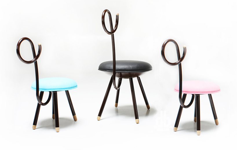 monocomplex's stool gives you a monkey tail