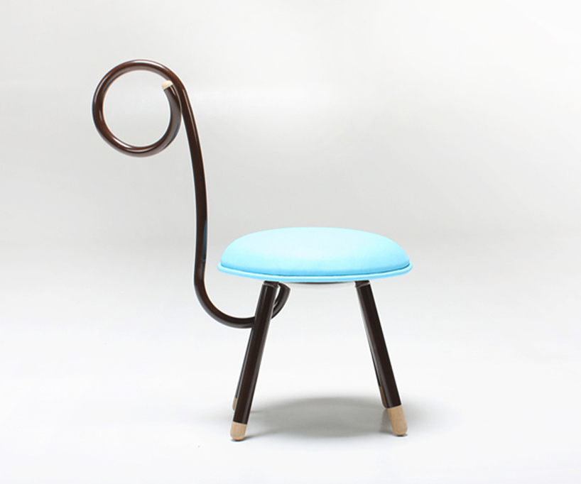 monocomplex's stool gives you a monkey tail