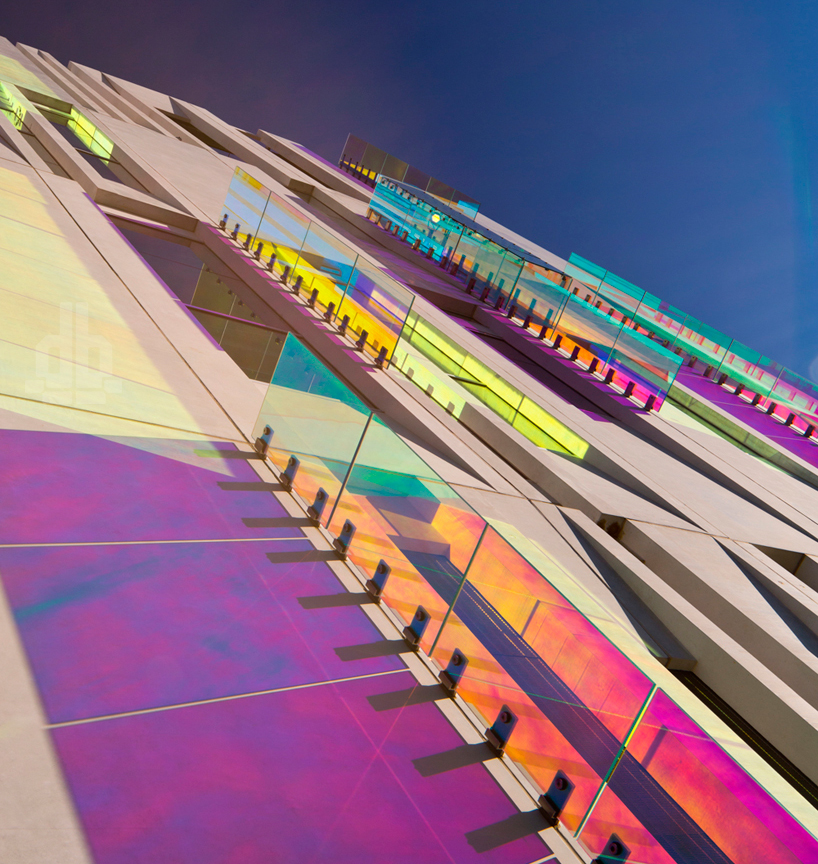 ohio-central-chiller-plant-rb_arch-designboom06 r_b arc designs modular water chiller plant at OSU