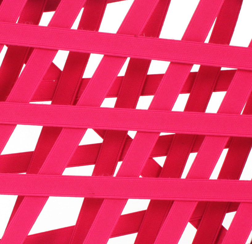 reel elastic bike frame storage system by areum jeong