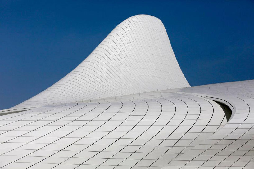 zaha hadid: heydar aliyev cultural center shapes azerbaijan