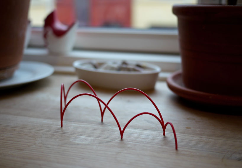loci customizes 3D printed sculptures of air travel
