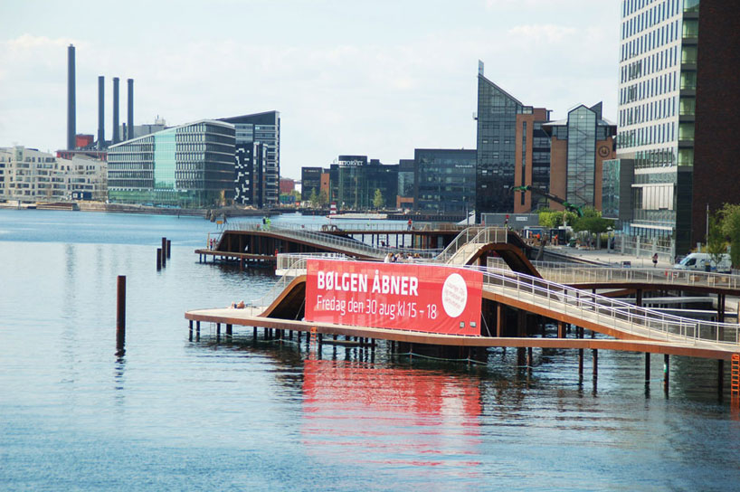 julien de smedt architects + KLAR open kalvebod waves boardwalk 