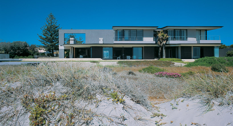 SAOTA's layered melkbos house frames the south african coast