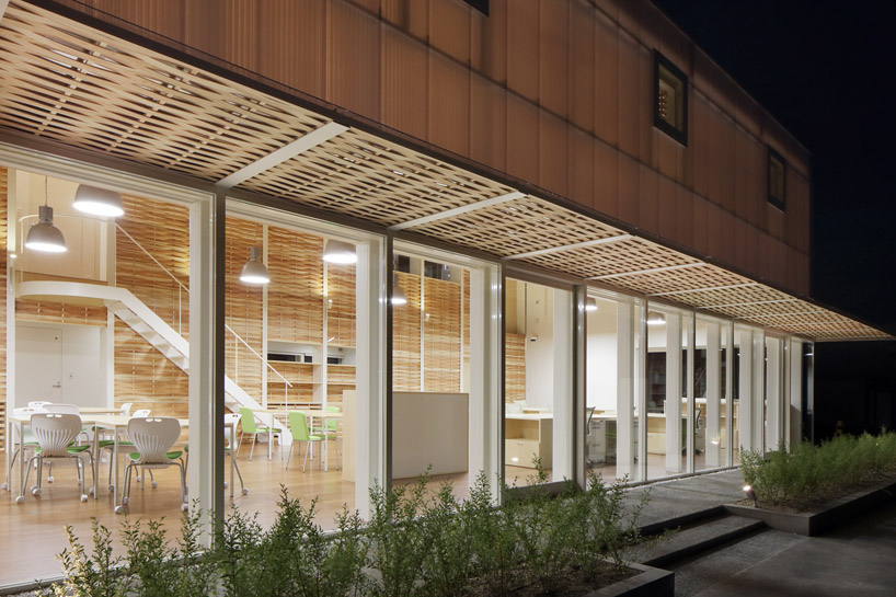 SUEP. uses traditional bamboo folk craft in office of wickerwork