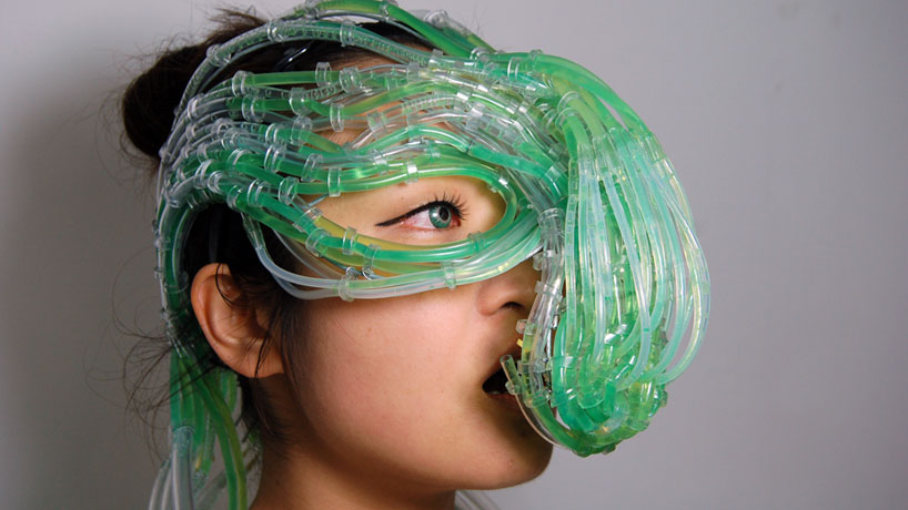 algaculture helmet allows humans to be semi-photosynthetic