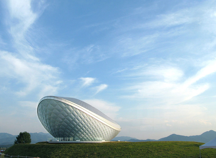 asymptote architecture complete the ARC multimedia theater