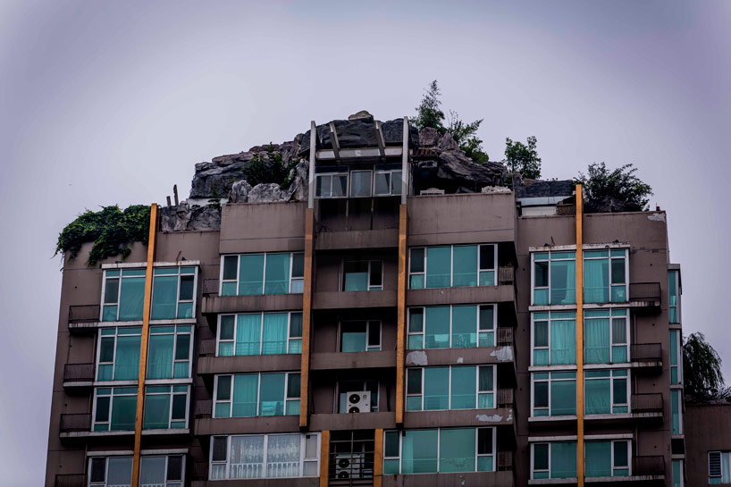 chinese doctor builds illegal mountaintop villa on bejing hi-rise