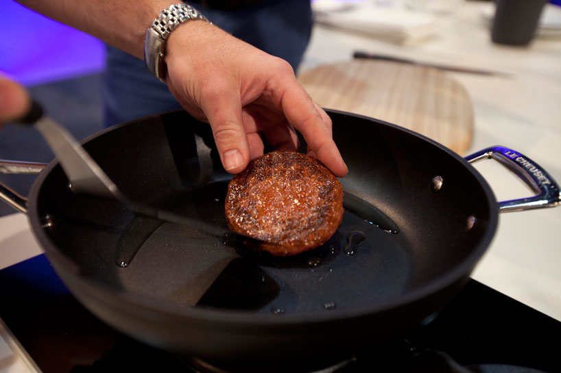 cultured beef: first lab-grown burger is tasted