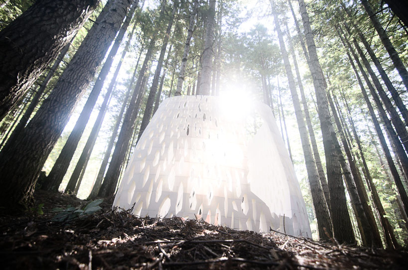 echoviren pavilion: the world's first 3D printed architecture 
