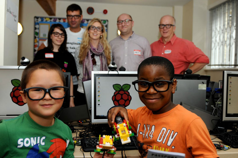 INDEX: award 2013 - raspberry pi computer