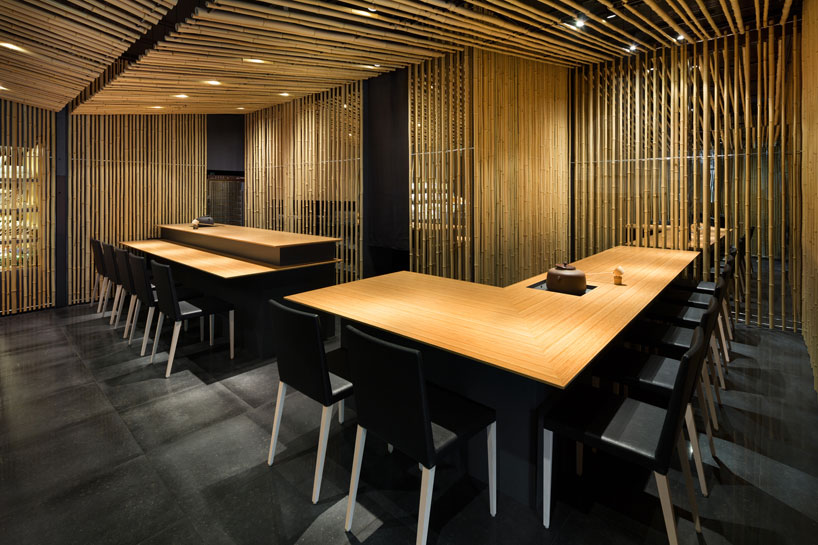 kengo kuma covers jugetsudo kabukiza tearoom in bamboo