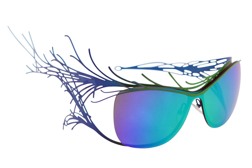 parasite eyewear - a symbiosis between science fiction + design