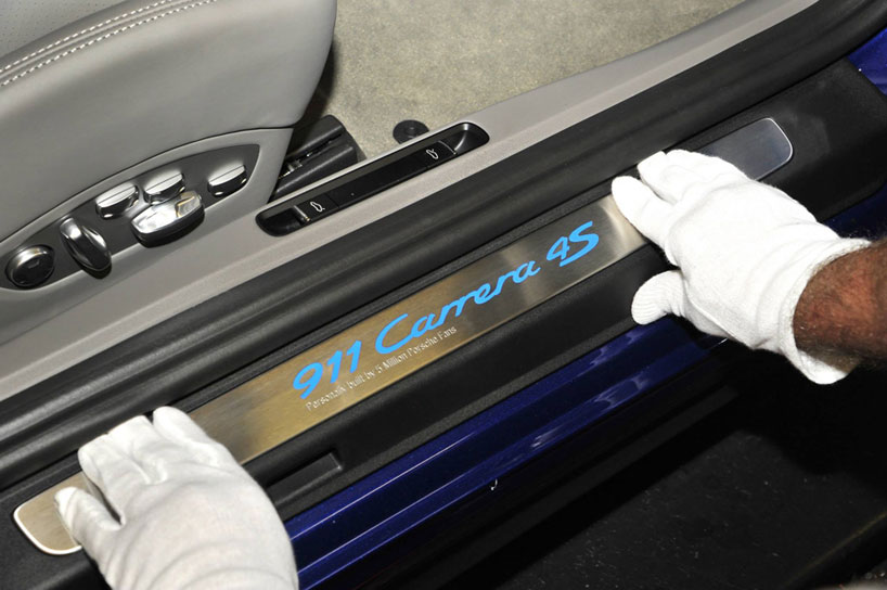 porsche reveals 911 carrera designed by facebook fans