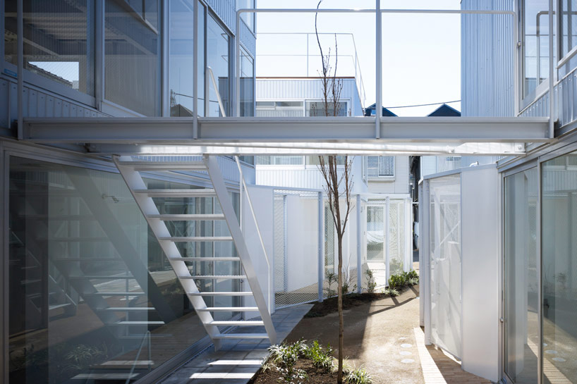 apartment in kamitakada houses nine flats in one complex