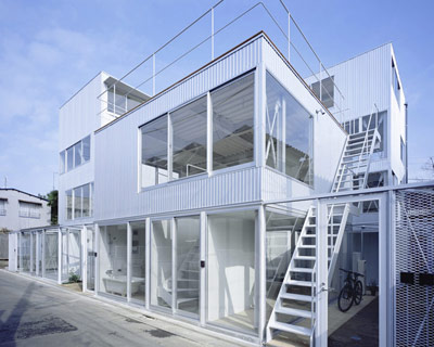 apartment in kamitakada houses nine flats in one complex