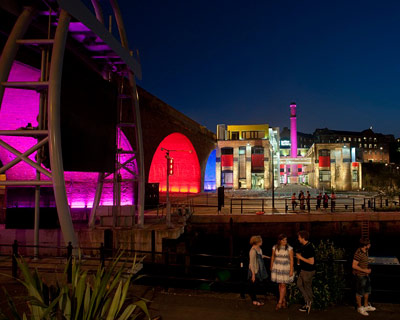 philips lighting uses LED technology at the toffee factory