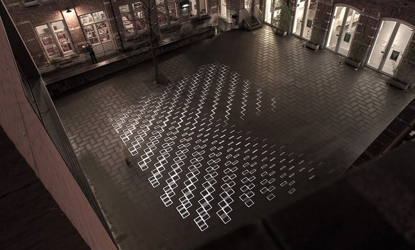 time tiling video projections by pablo valbuena