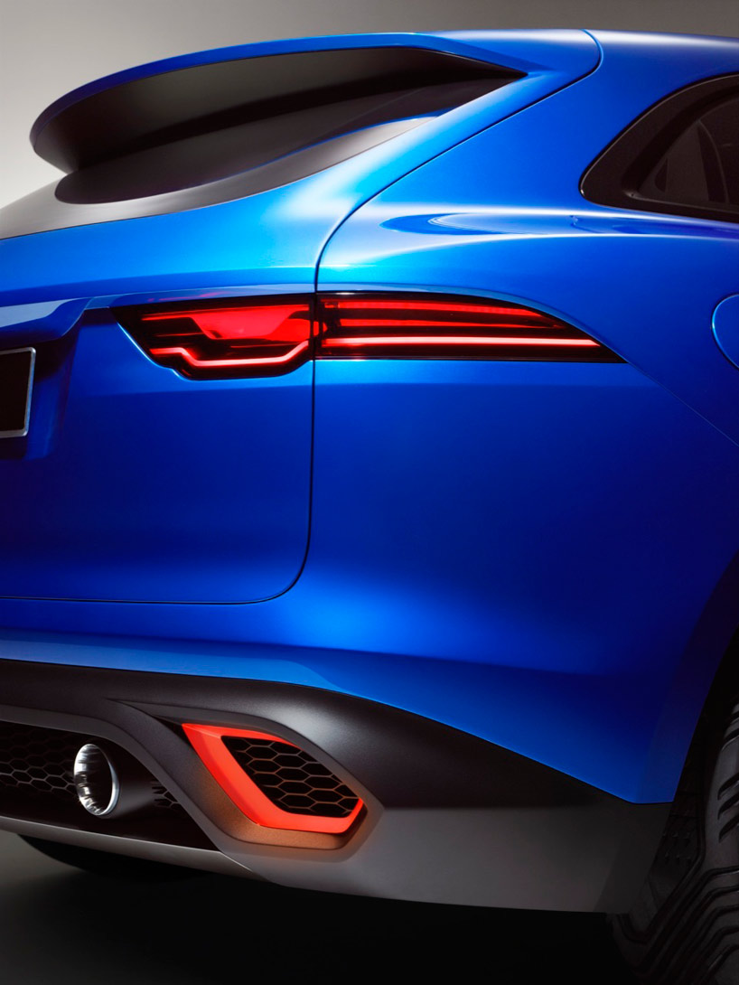 jaguar C-X17 crossover concept unveiled at frankfurt motor show