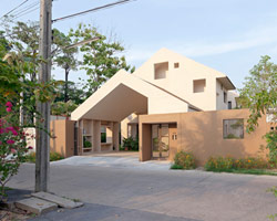 all(zone): S3H multi-layered house features exterior cut-outs