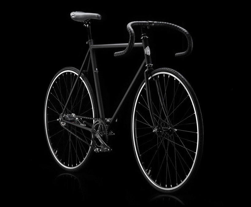 svart bikeID: two-speed automatic bicycle for MoMA store