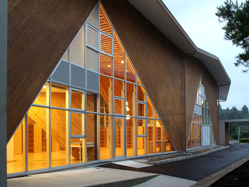 workstation: kuma technical high school administrative bldg. triangles soar at kuma technical high school by workstation