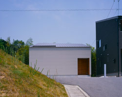 naoko horibe architect's office: house in kamihachiman
