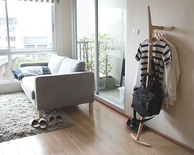 CNC machined curve hanger by kittipoom songsiri for karv