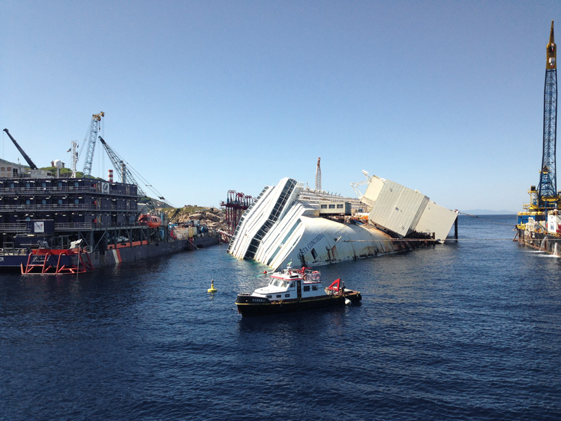 costa concordia salvage plan: how the ship is being lifted