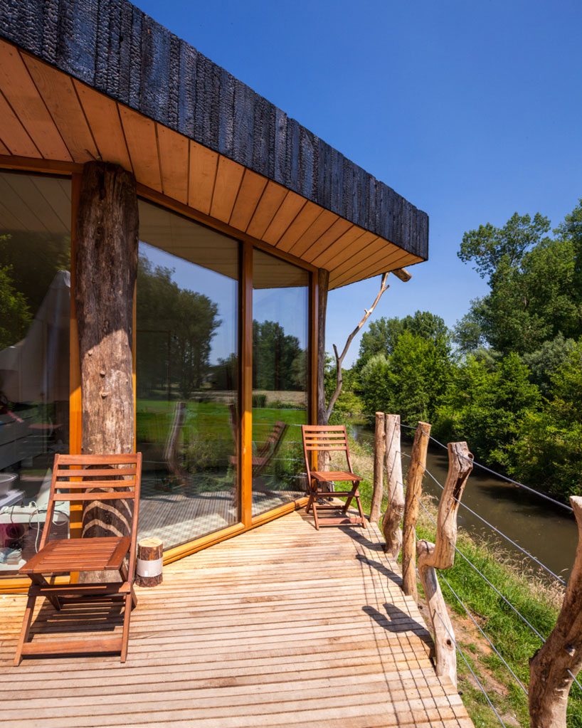 sustainable passive holiday house upfrnt architects WHD interieurbouw swarthout energy designboom sustainable passive holiday house on river geul by upfrnt