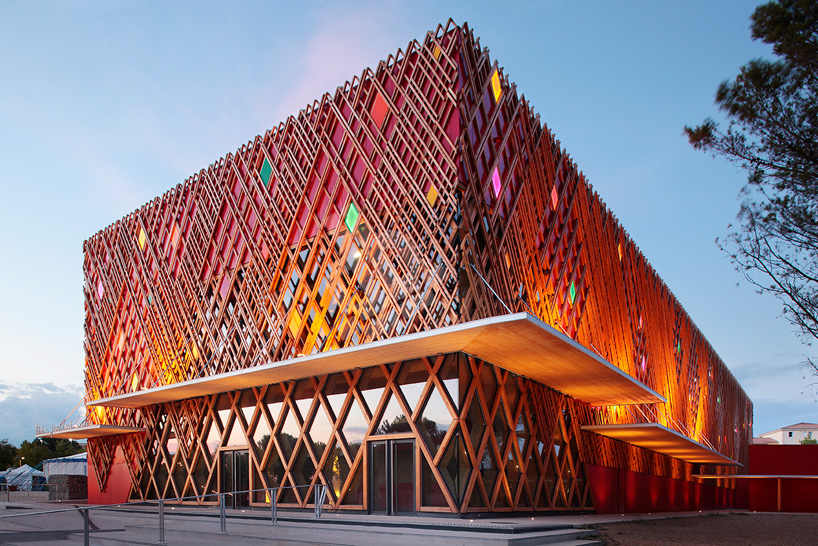 A+ architecture: jean-claude carriere theatre, montpellier