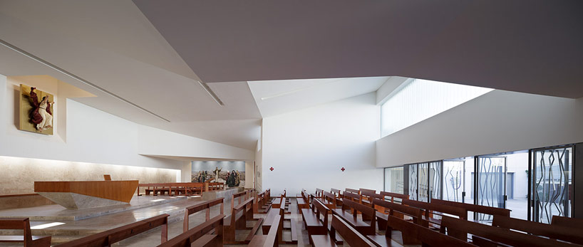 AGi architects construct la ascension del senor church