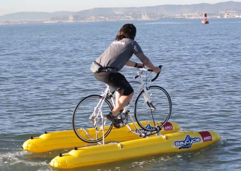Water bike. Катамаран педальный Ватер. Водный велосипед. Водный велосипед катамаран. Катамаран из велосипеда.