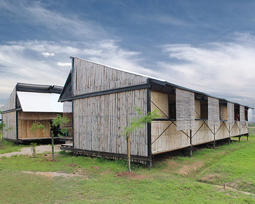 building trust enables portable moving school for refugees