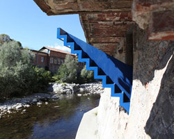 ecru architetti: invena the blue staircase to nowhere