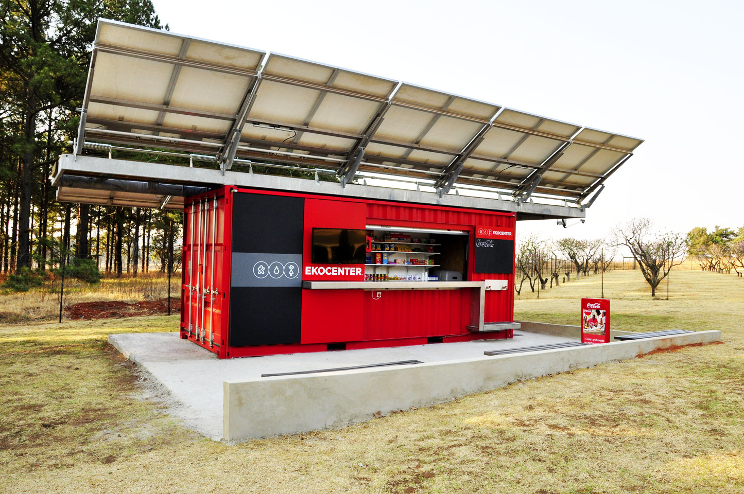 cocacola EKOCENTER water purifying shipping container unit