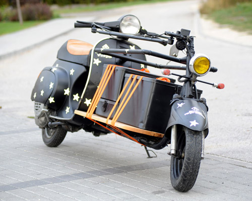 motofocker cargo-scooter blends delivery truck & two-wheeler