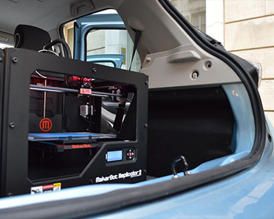le fabshop transforms an electric car into a mobile 3D print lab