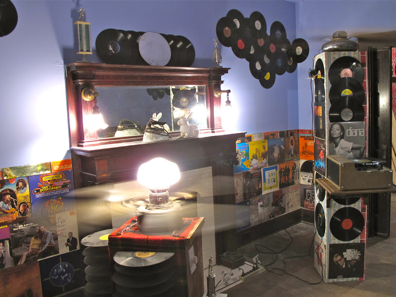 thorsten brinkmann transforms abandoned house into artspace