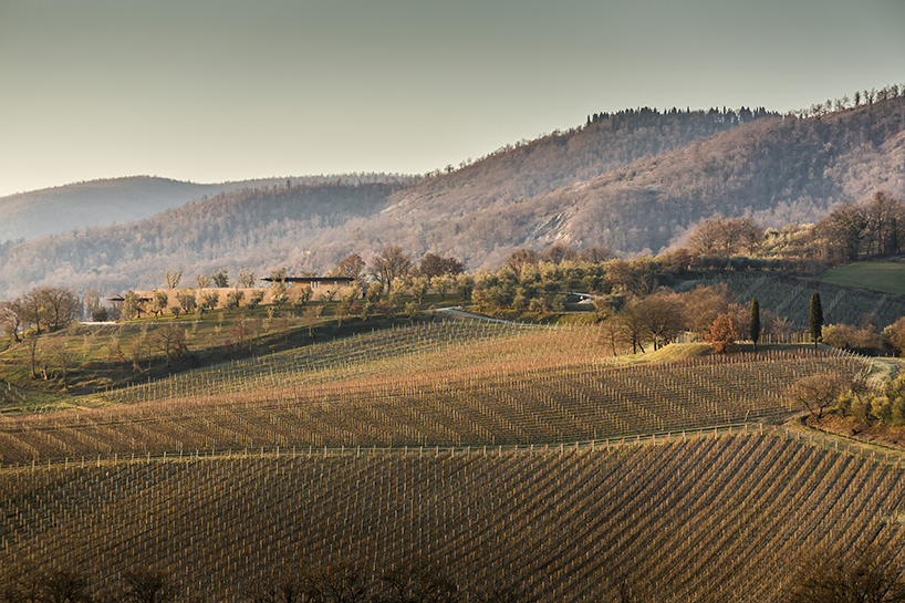 alvisi kirimoto opens the bulgari winery in tuscany