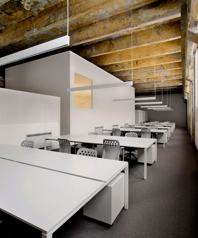 DAP studio preserves factory remnants in sempla offices turin