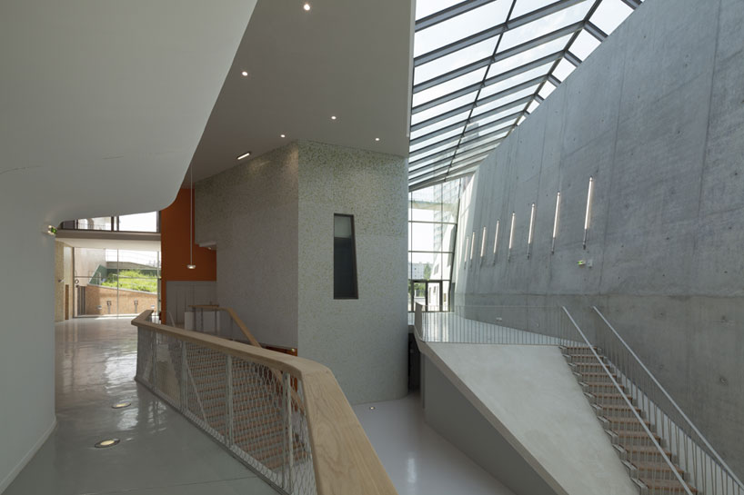 agency chochon pierre conservatoire daubervilliers designboom FCLP architecte deliver conservatoire d'aubervilliers in france